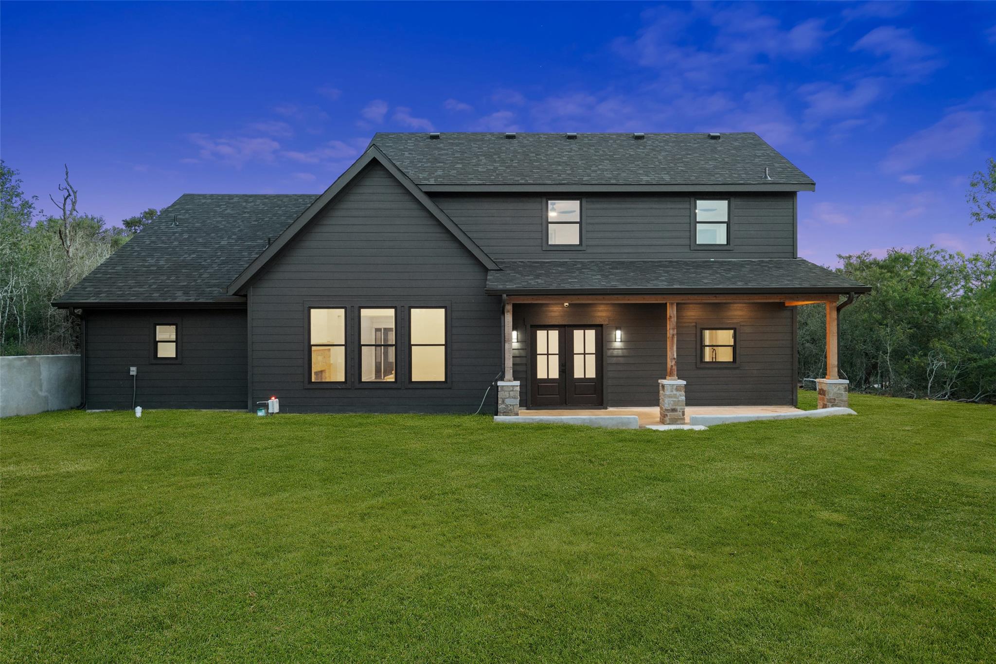 280 Bali Hai Ln, Bastrop, TX 78602