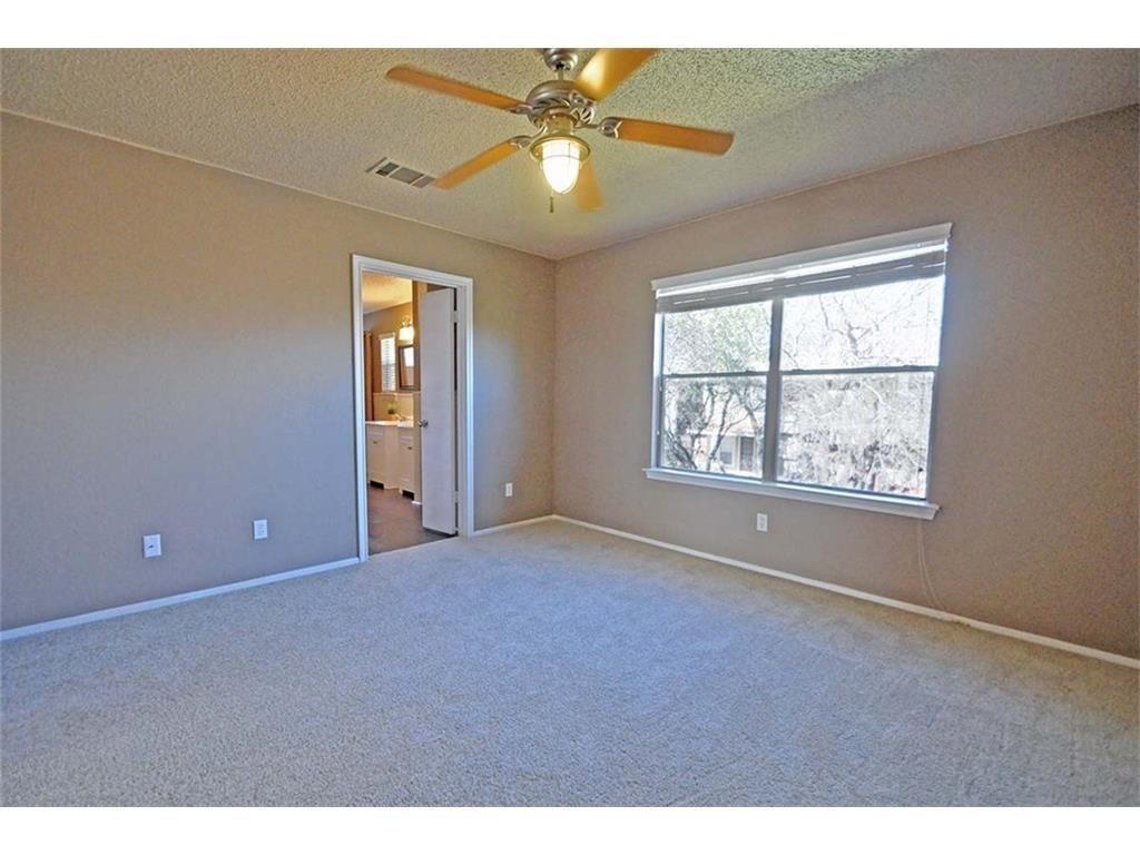 1500 Sylvia Ln, Round Rock, TX 78681