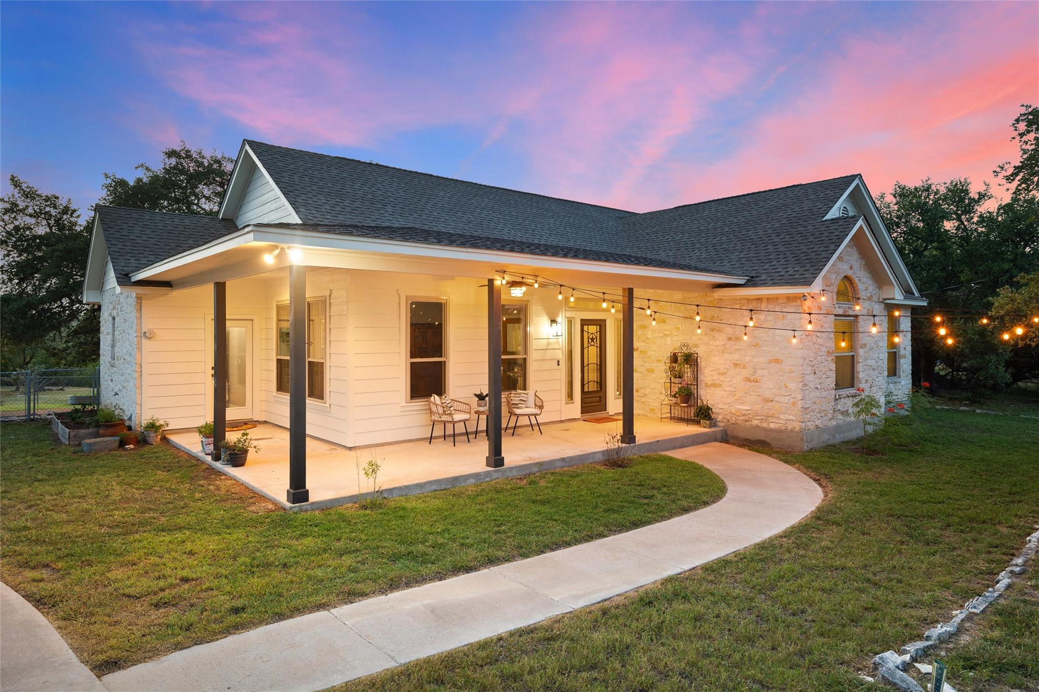 28 Long Creek Rd, Austin, TX 78737