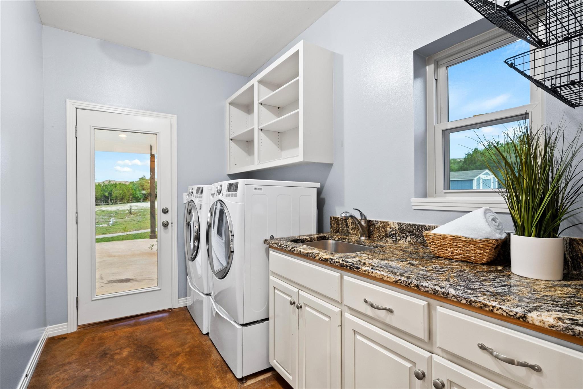 28 Long Creek Rd, Austin, TX 78737