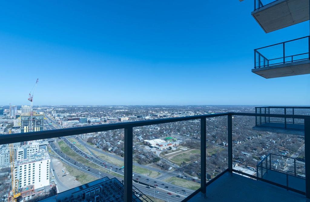 44 EAST Ave # 3804, Austin, TX 78701