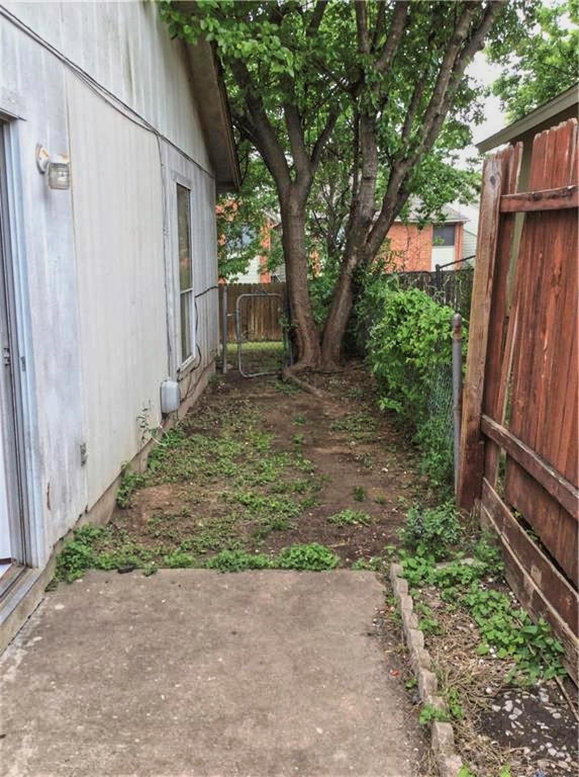 9712 Eastwend Dr # B, Austin, TX 78753