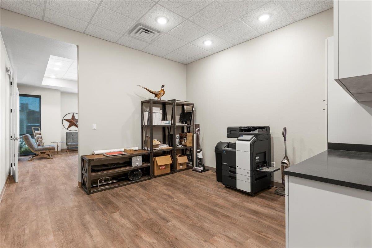 4869-1 Williams Dr # 105, Georgetown, TX 78633