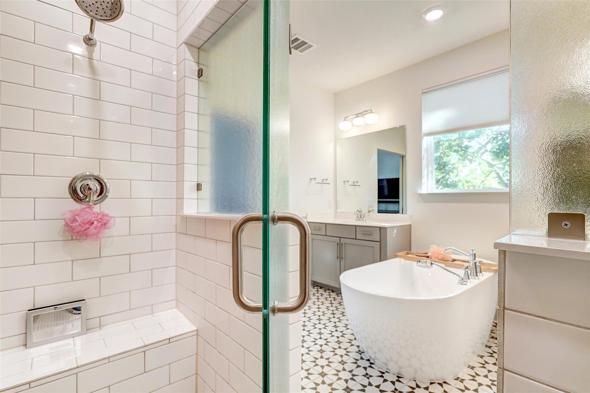 1125 Saucedo St # 1, Austin, TX 78721