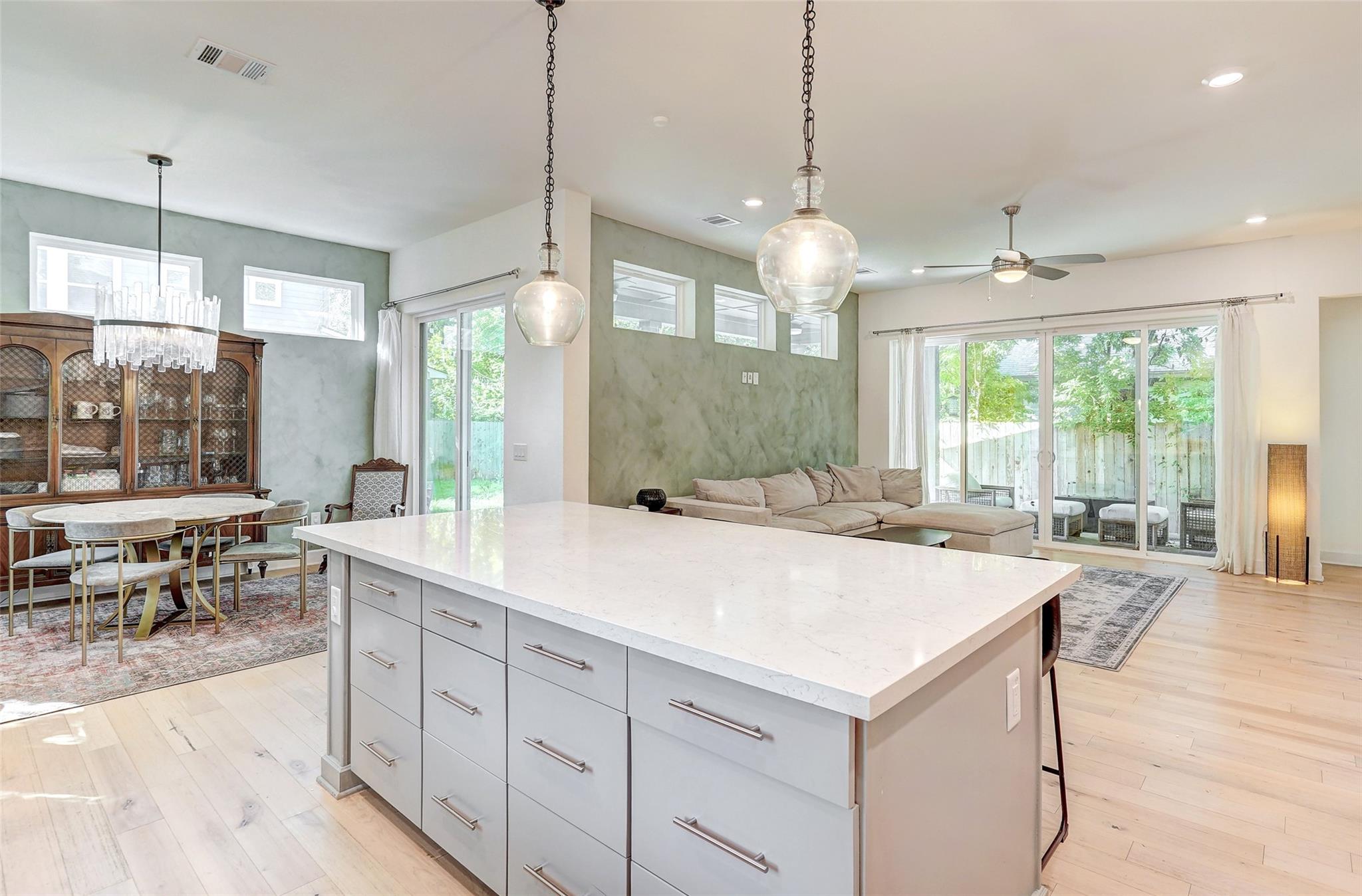 1125 Saucedo St # 1, Austin, TX 78721
