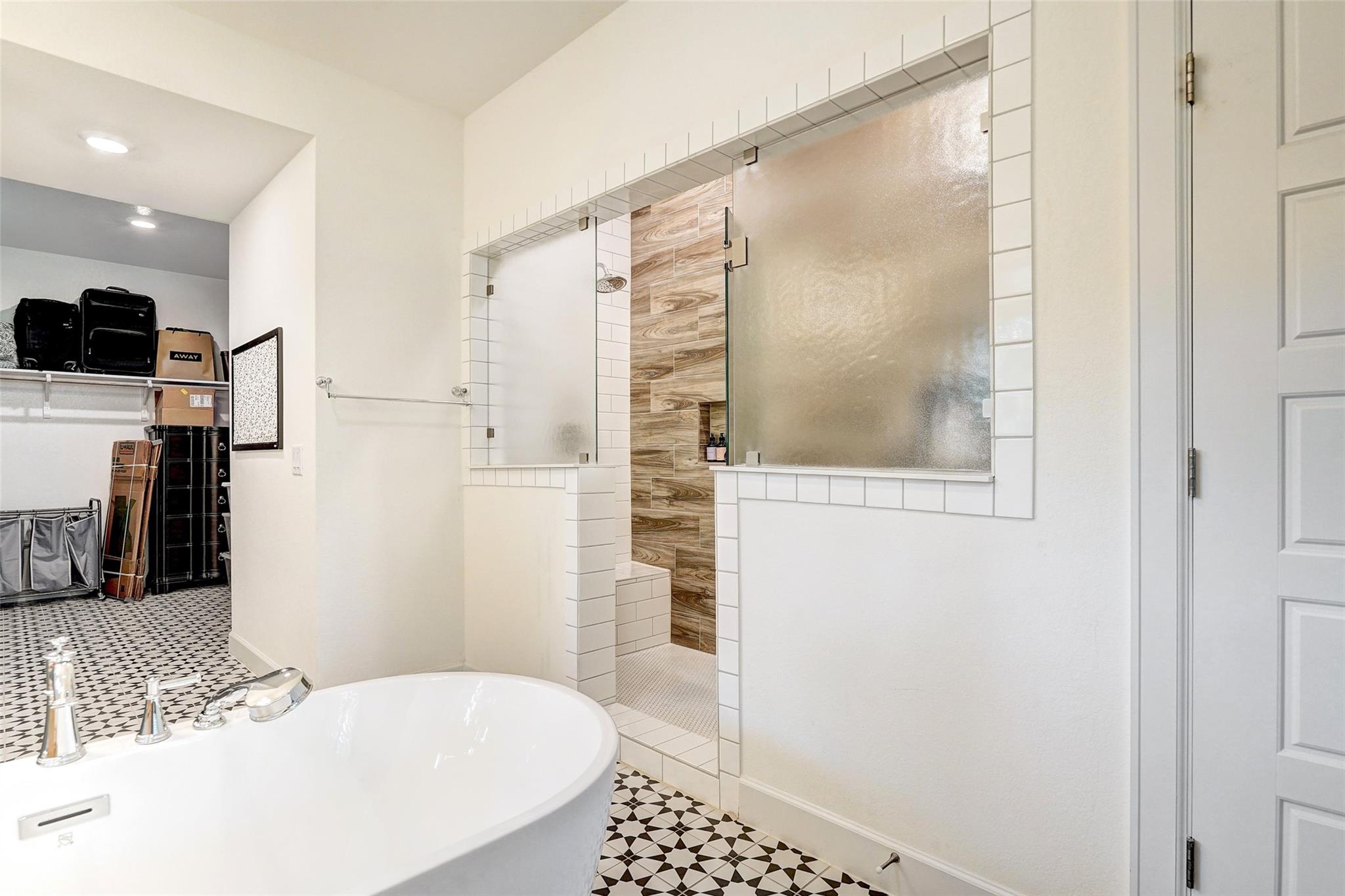 1125 Saucedo St # 1, Austin, TX 78721