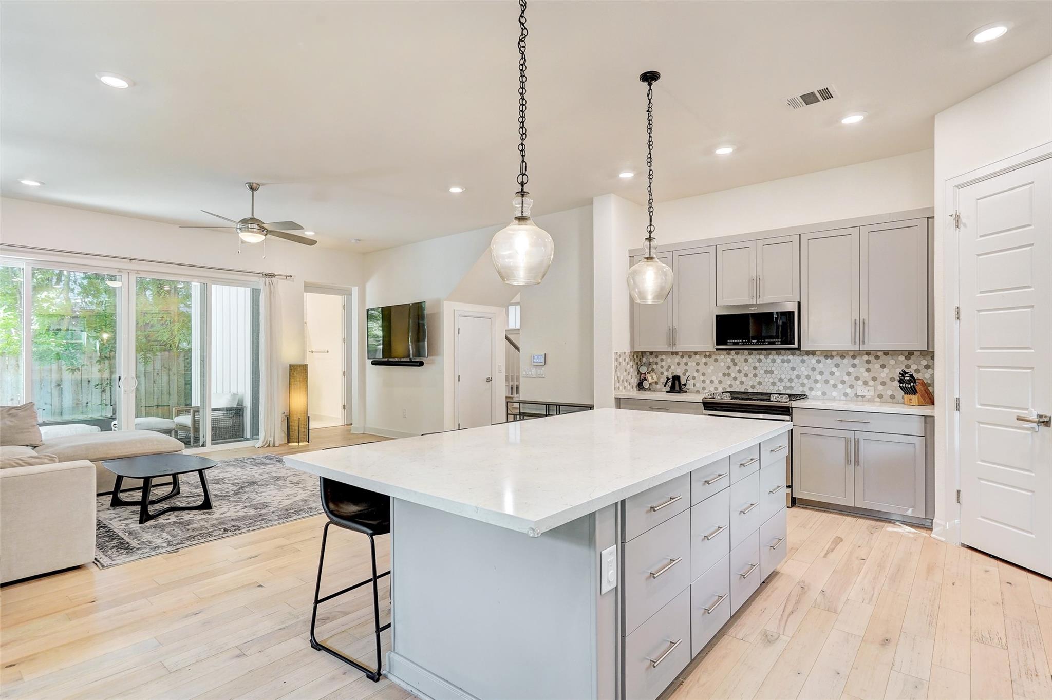 1125 Saucedo St # 1, Austin, TX 78721