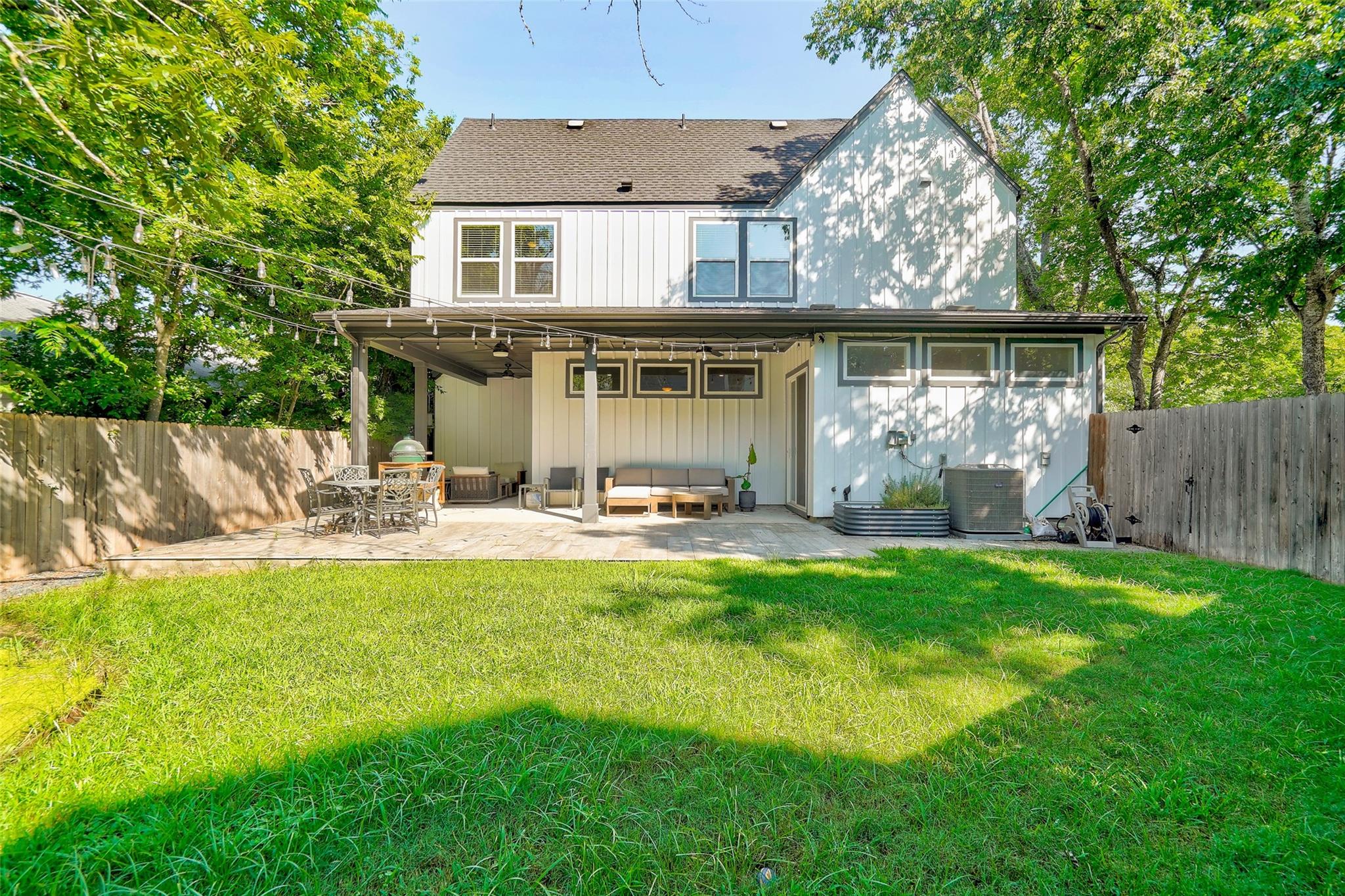1125 Saucedo St # 1, Austin, TX 78721