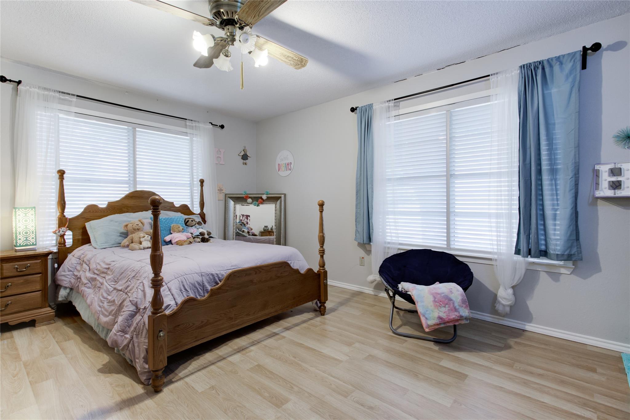 400 N Brazos St, Granger, TX 76530