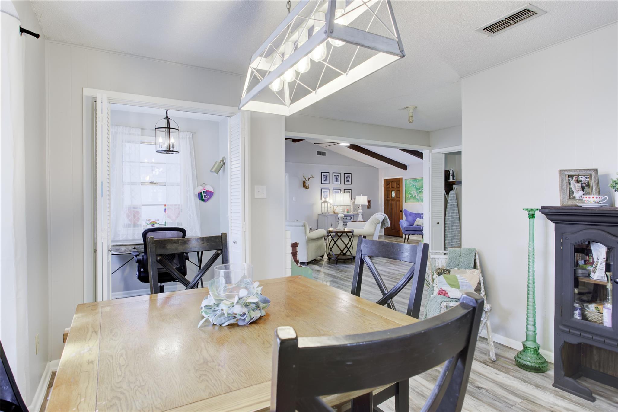 400 N Brazos St, Granger, TX 76530