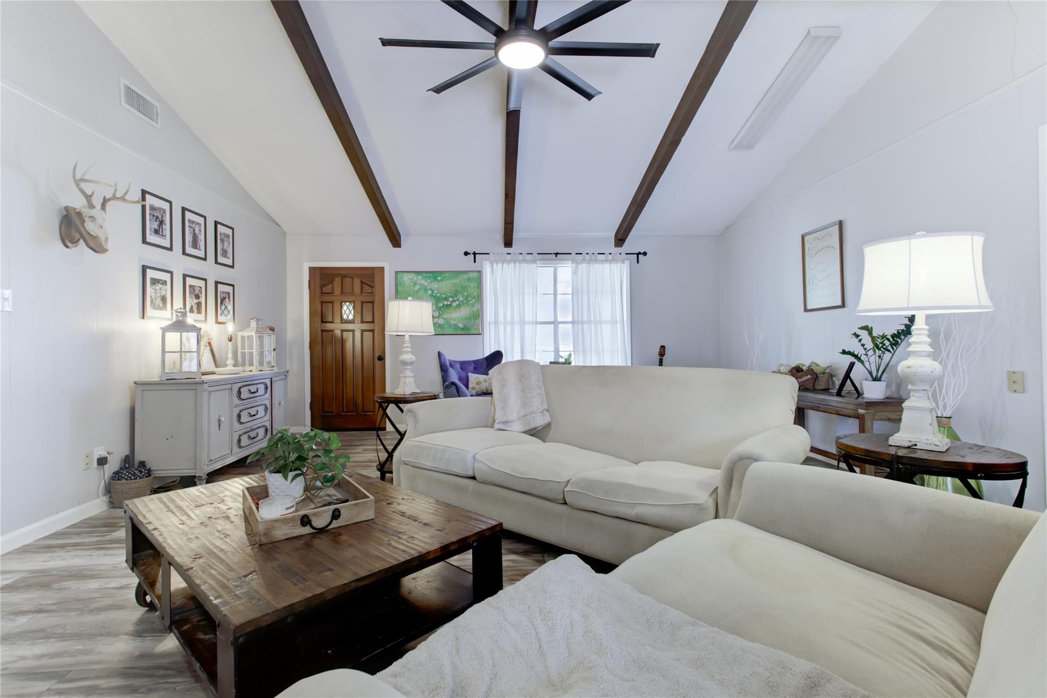 400 N Brazos St, Granger, TX 76530