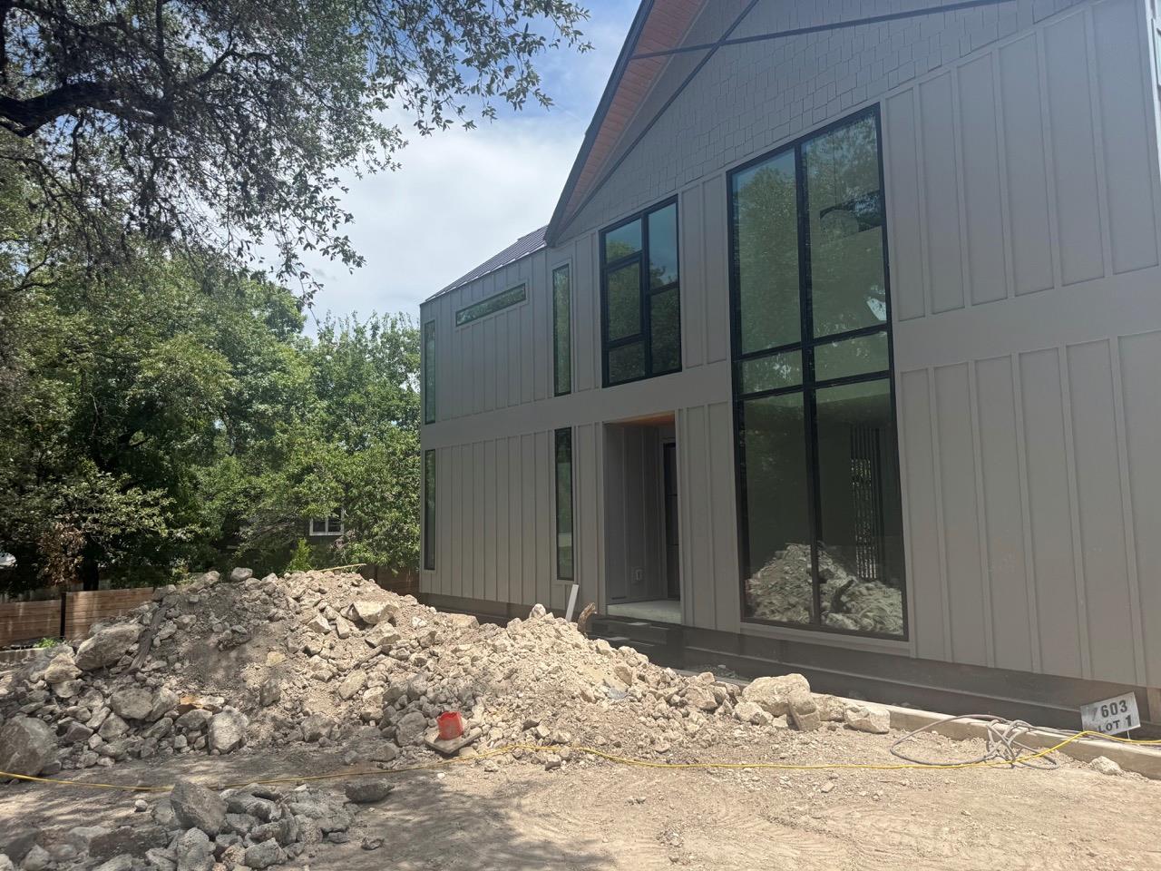 1603 Chelsea Ln # 1, Austin, TX 78704