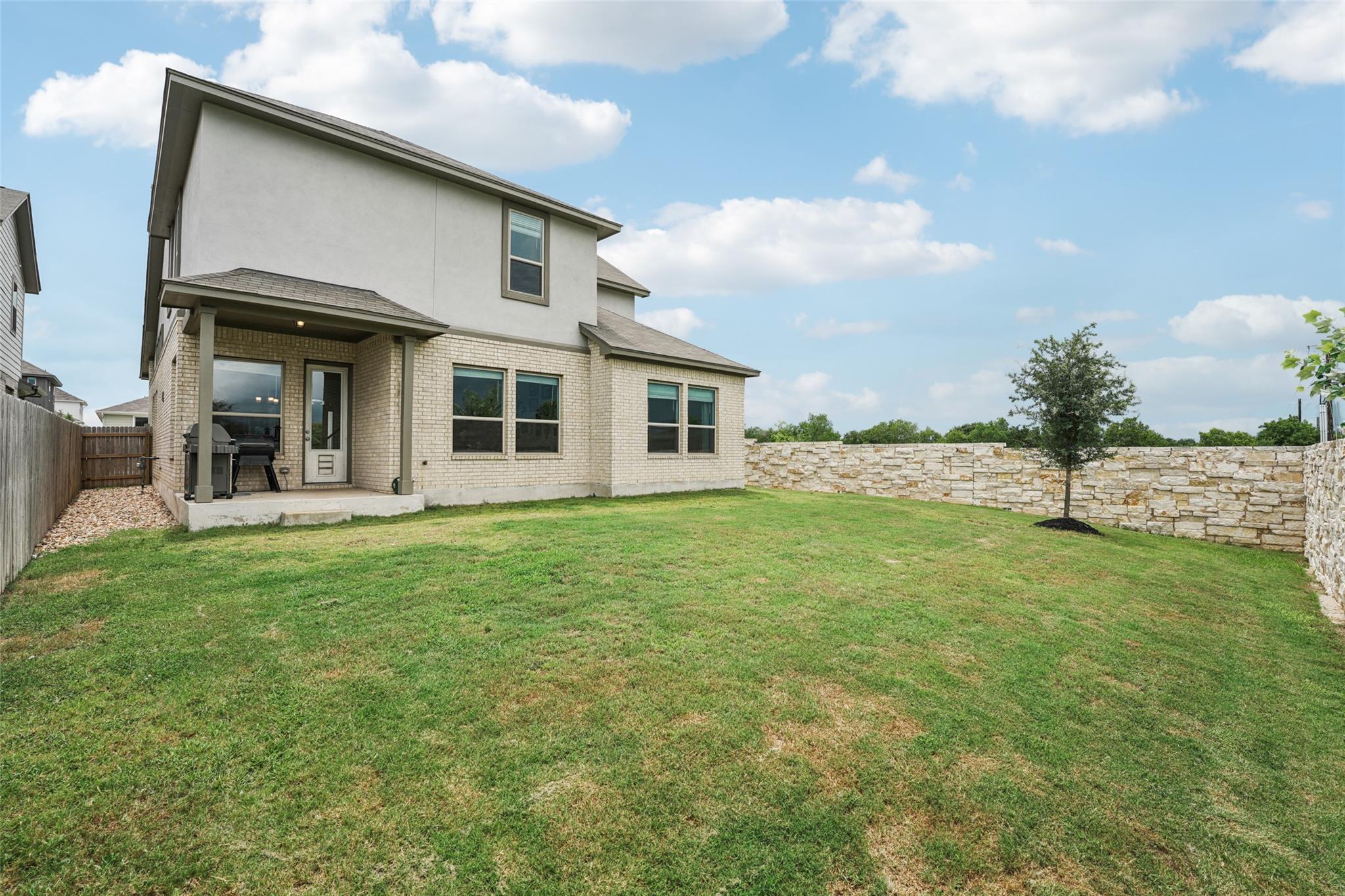 268 Rieber Rd, Kyle, TX 78640