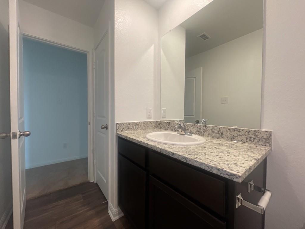 133 Fairfax Ln, Jarrell, TX 76537