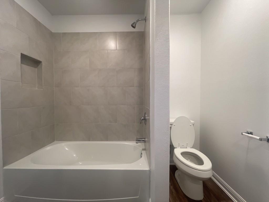 133 Fairfax Ln, Jarrell, TX 76537