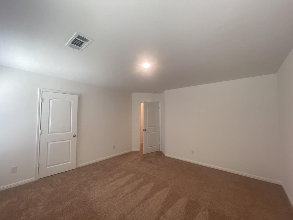 133 Fairfax Ln, Jarrell, TX 76537