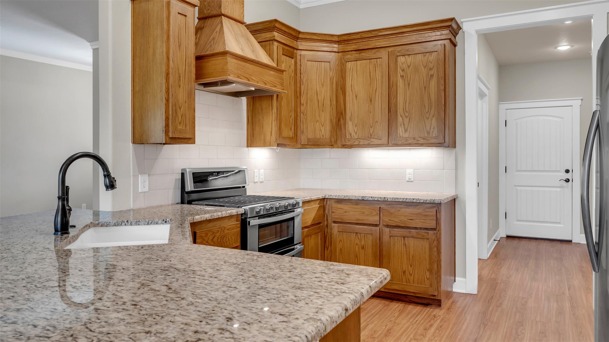 208 Rachel Loop, Burnet, TX 78611