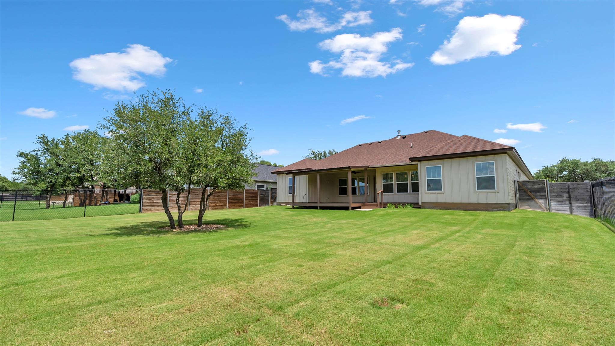 208 Rachel Loop, Burnet, TX 78611