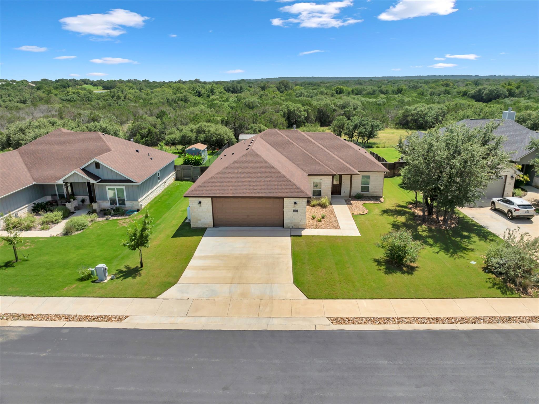 208 Rachel Loop, Burnet, TX 78611