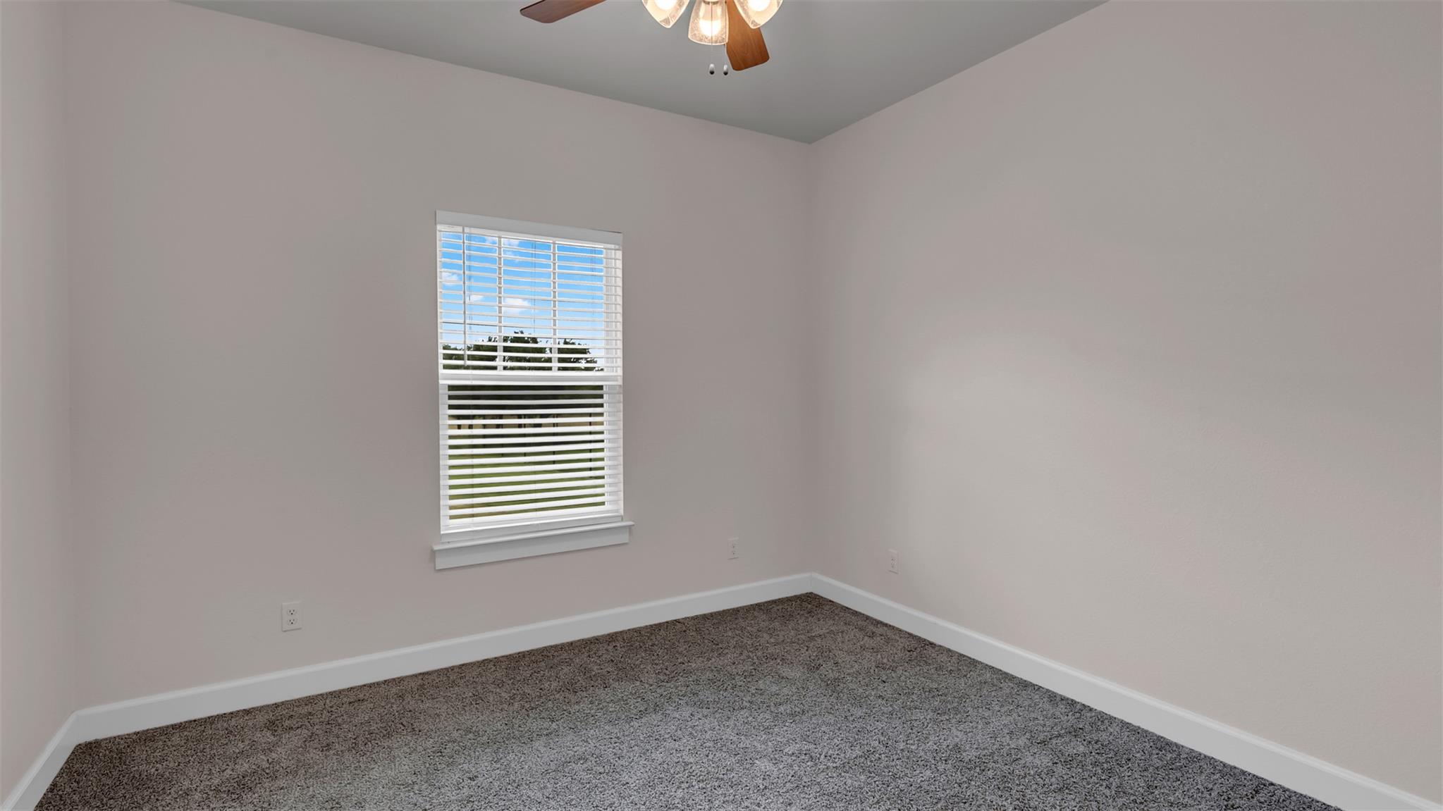 208 Rachel Loop, Burnet, TX 78611