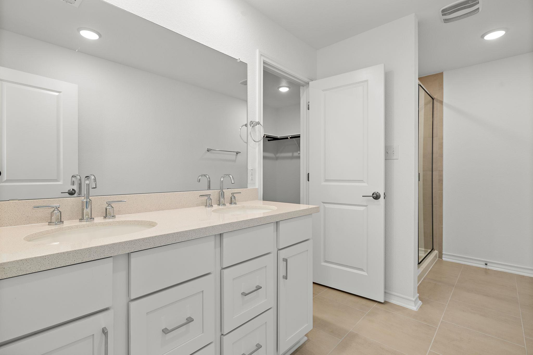 307 Flowers Ave, Hutto, TX 78634