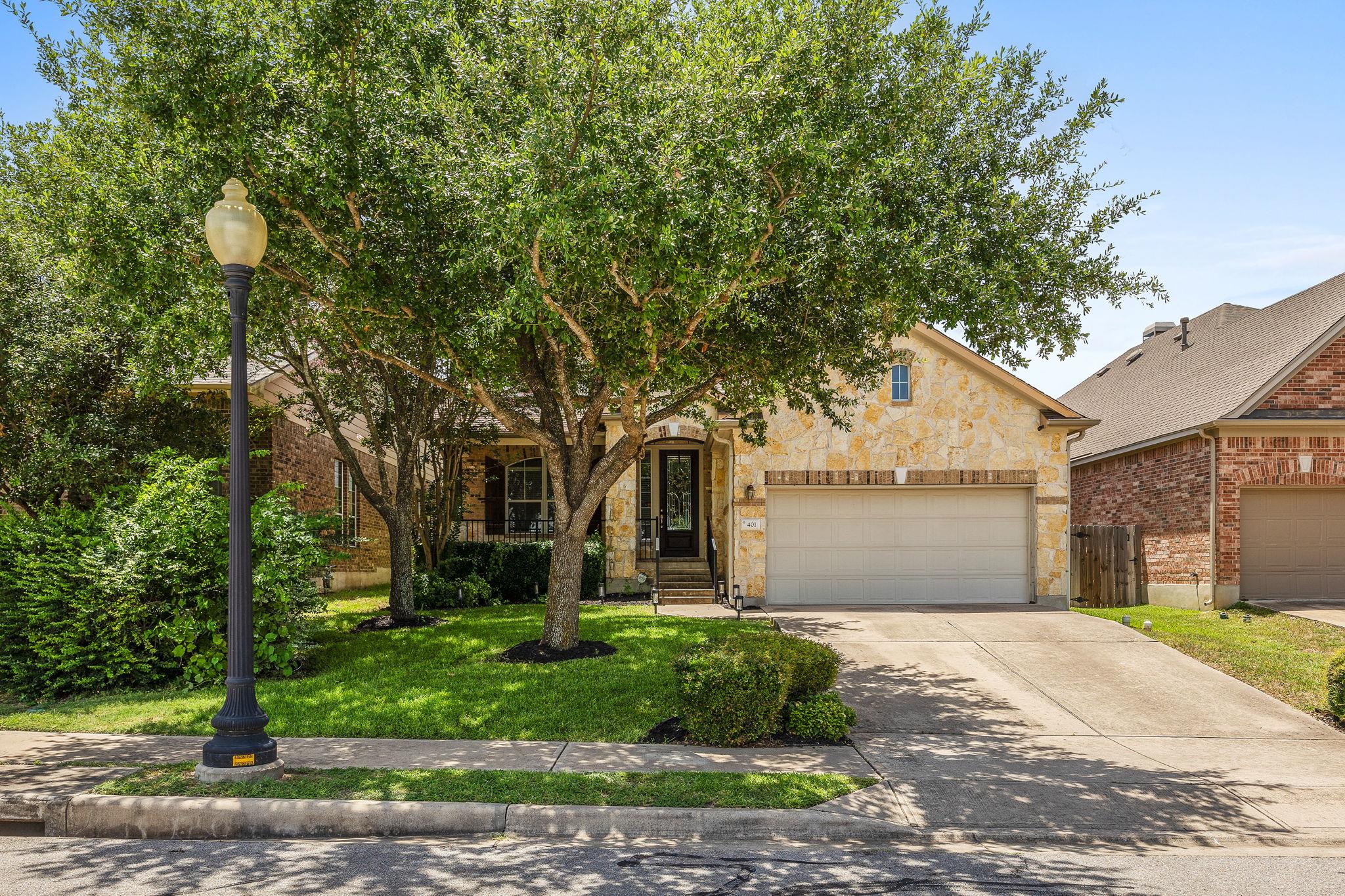 401 Wiltshire Dr, Hutto, TX 78634