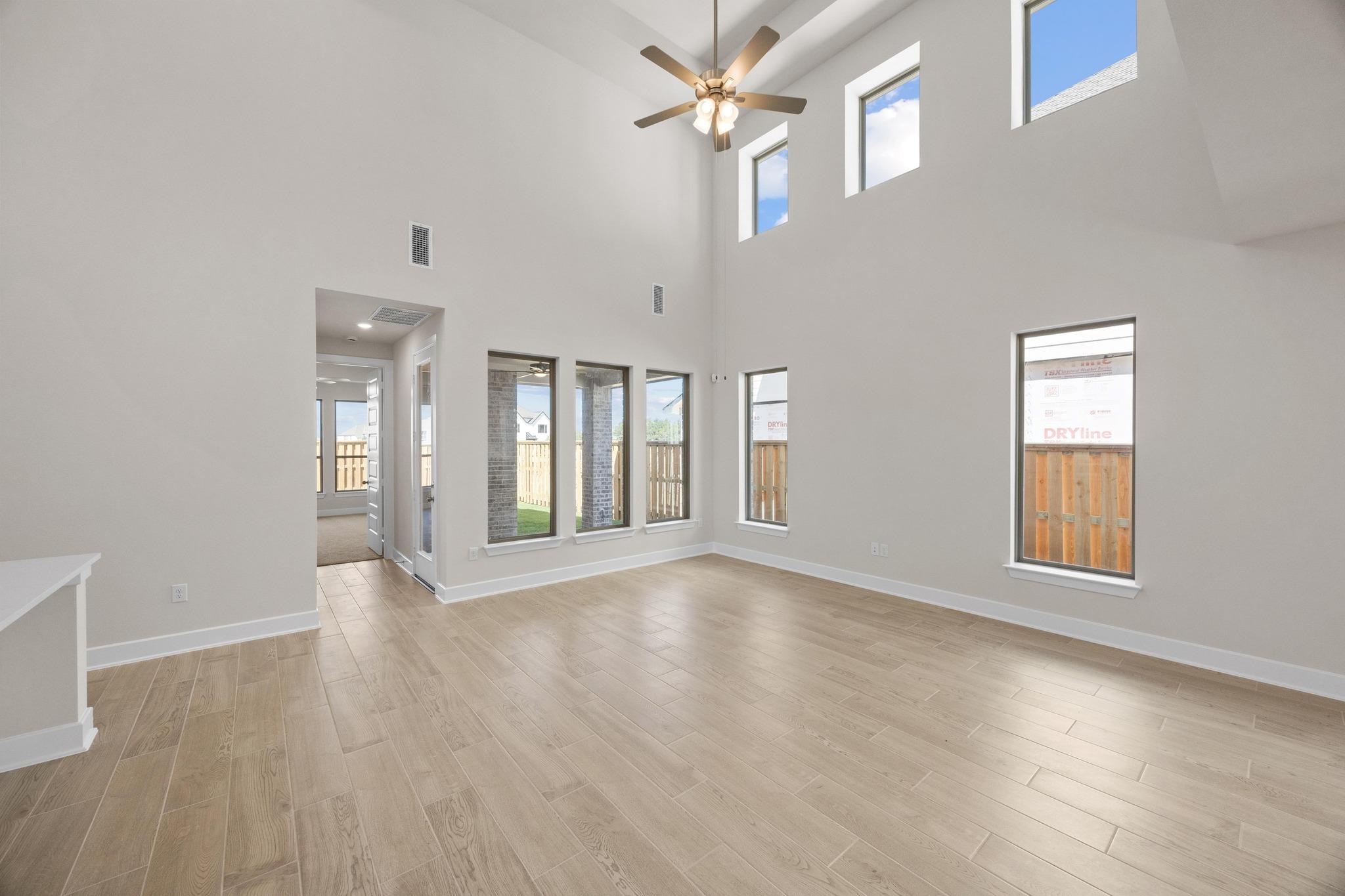 129 Emerald Grove Dr, Georgetown, TX 78633