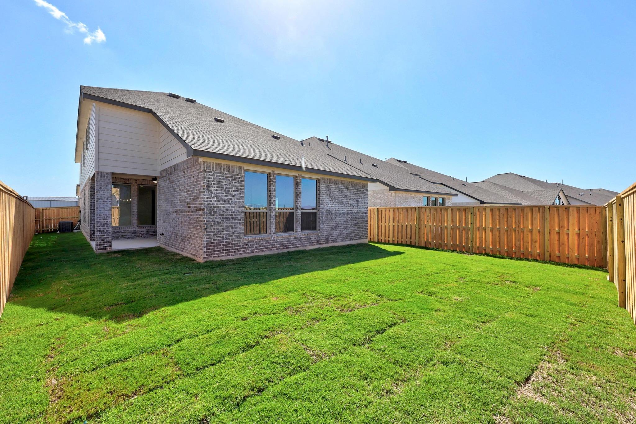 129 Emerald Grove Dr, Georgetown, TX 78633