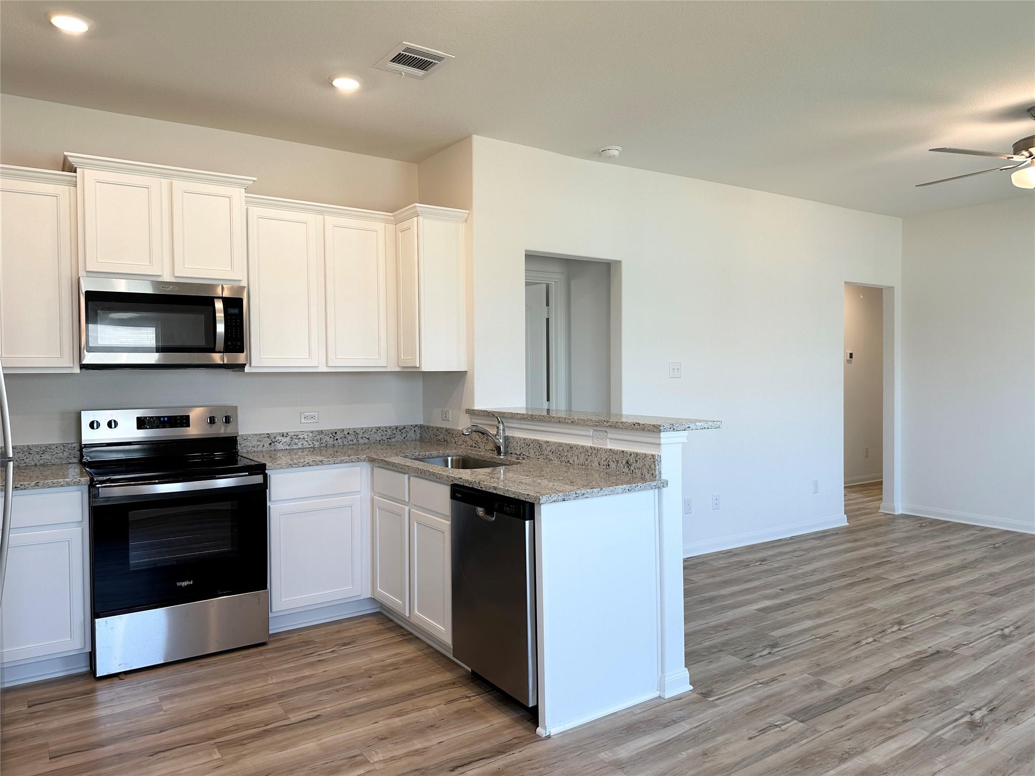 18420 Stellers Sea St, Elgin, TX 78621