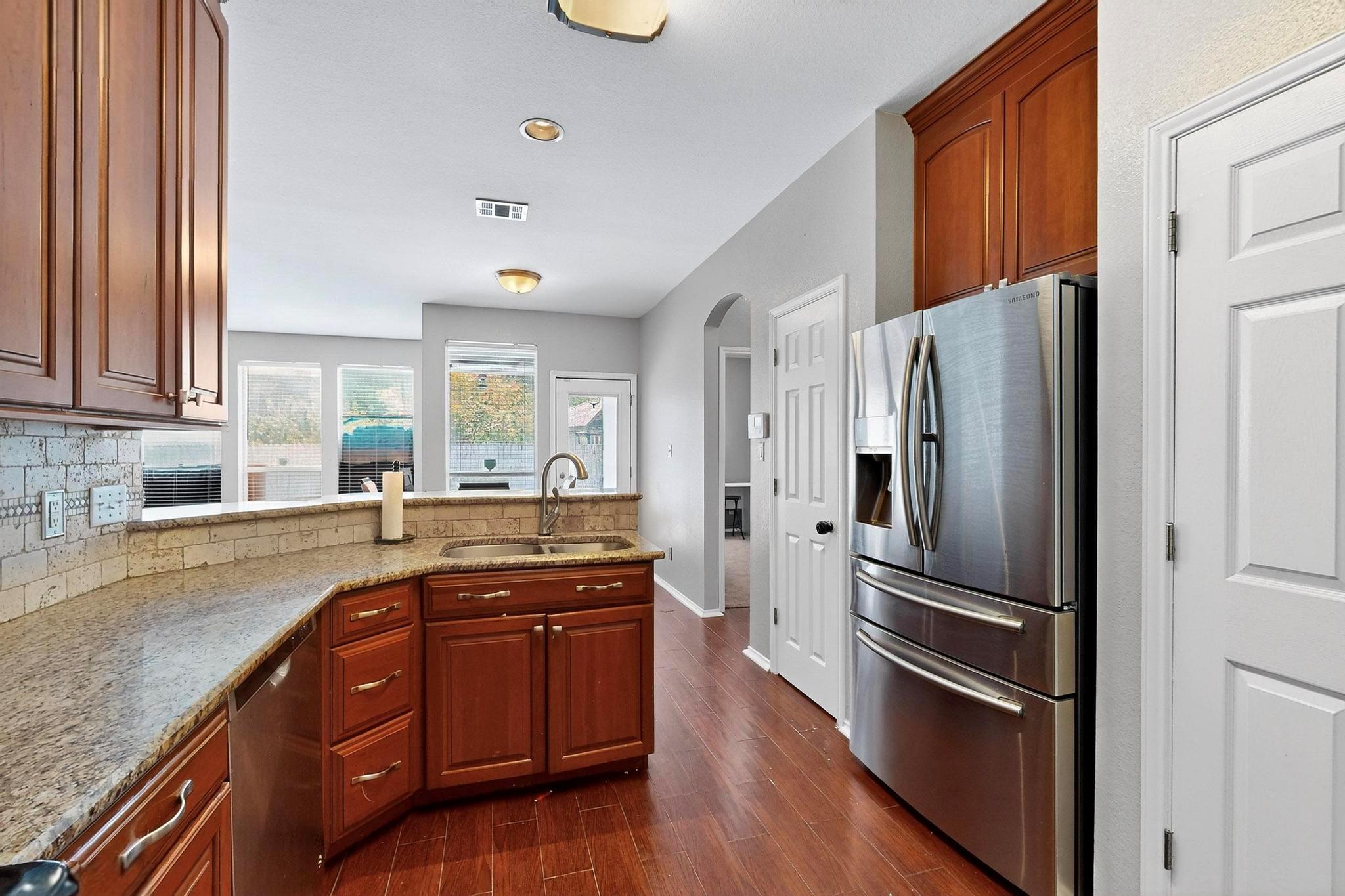 2403 Willow Way, Round Rock, TX 78664