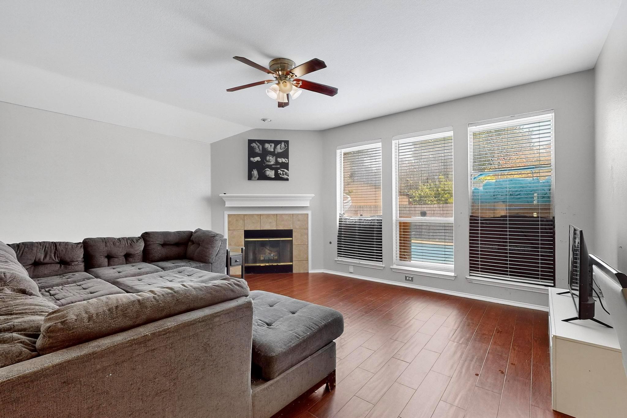 2403 Willow Way, Round Rock, TX 78664