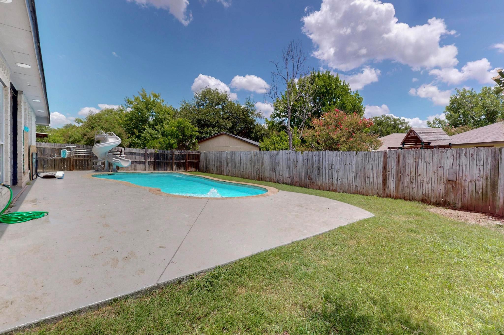 2403 Willow Way, Round Rock, TX 78664