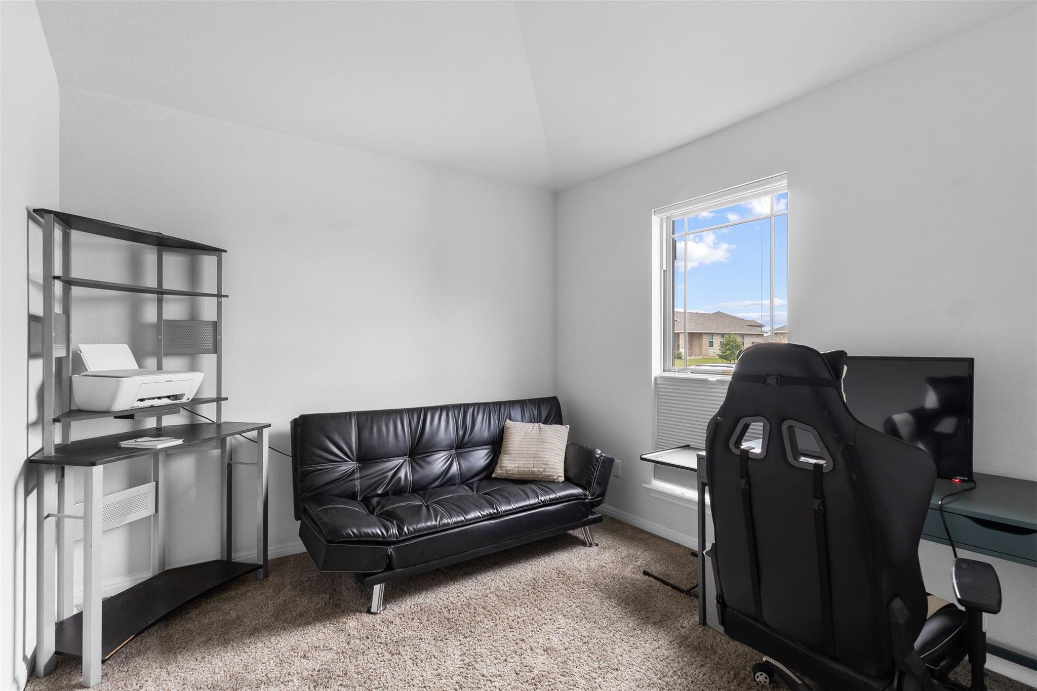 296 Blooming Trl, Kyle, TX 78640