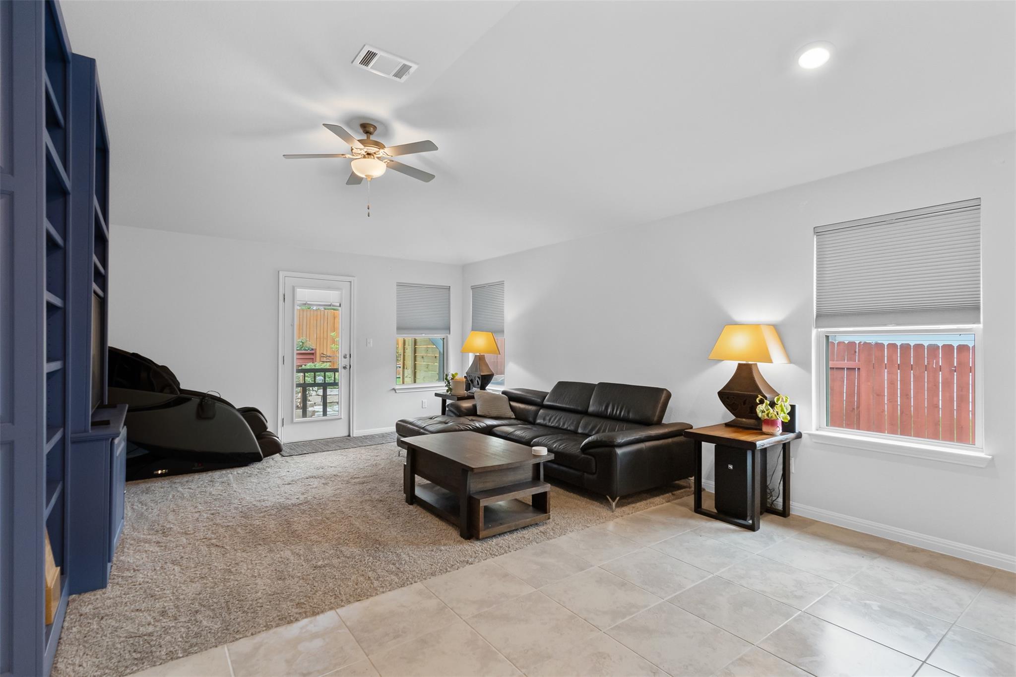 296 Blooming Trl, Kyle, TX 78640