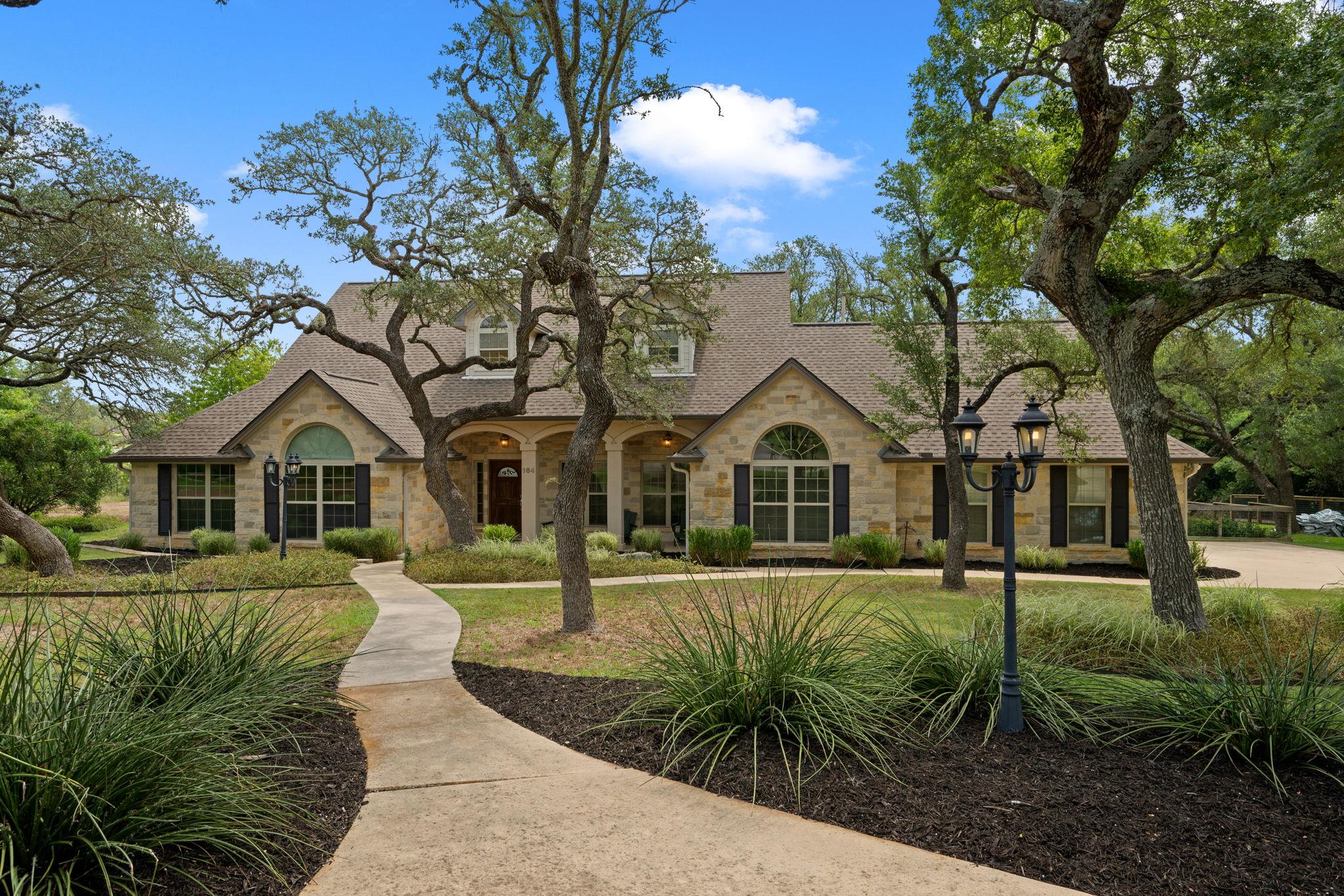 164 Lone Wolf Ct, Dripping Springs, TX 78620