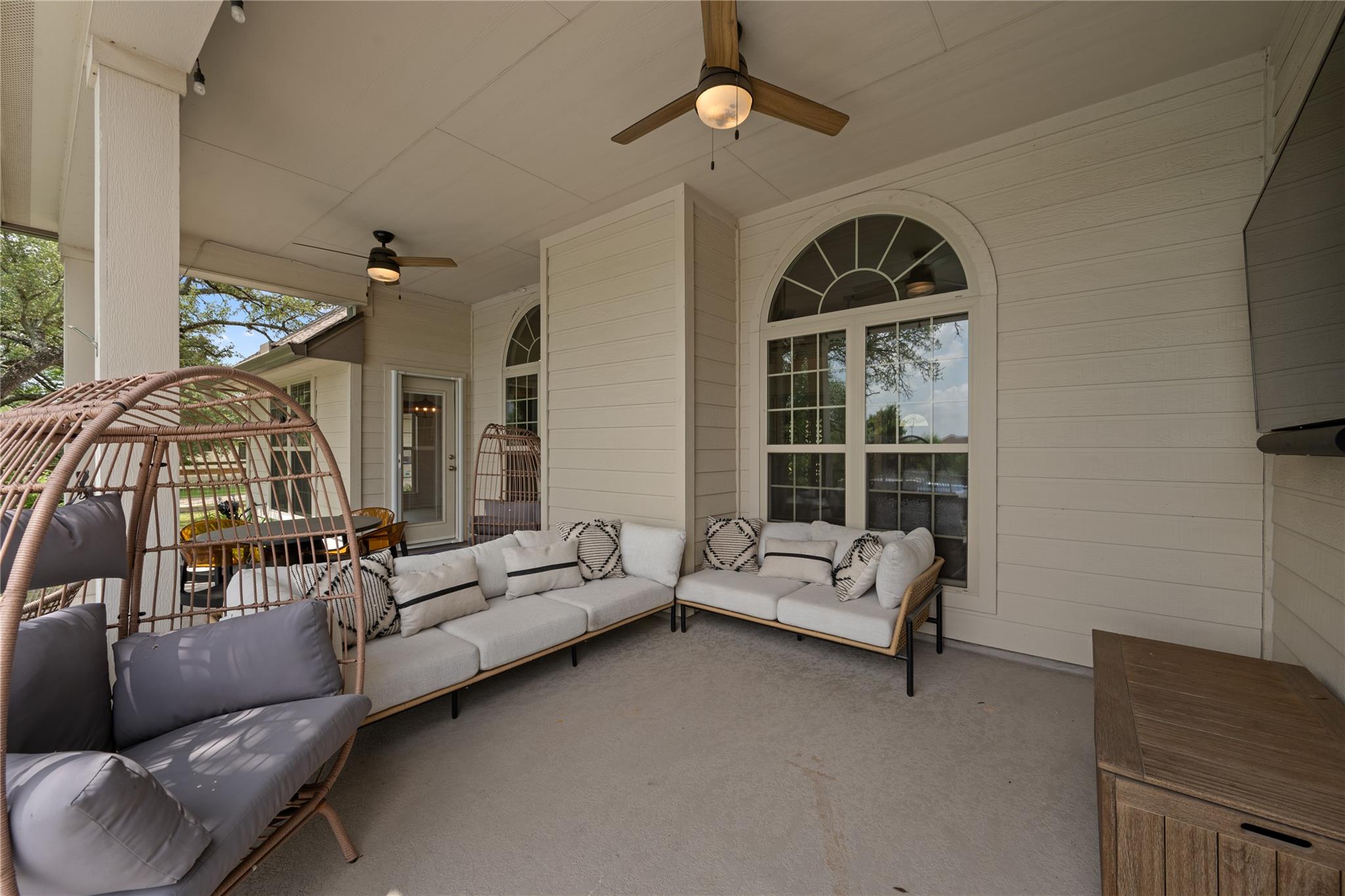 164 Lone Wolf Ct, Dripping Springs, TX 78620