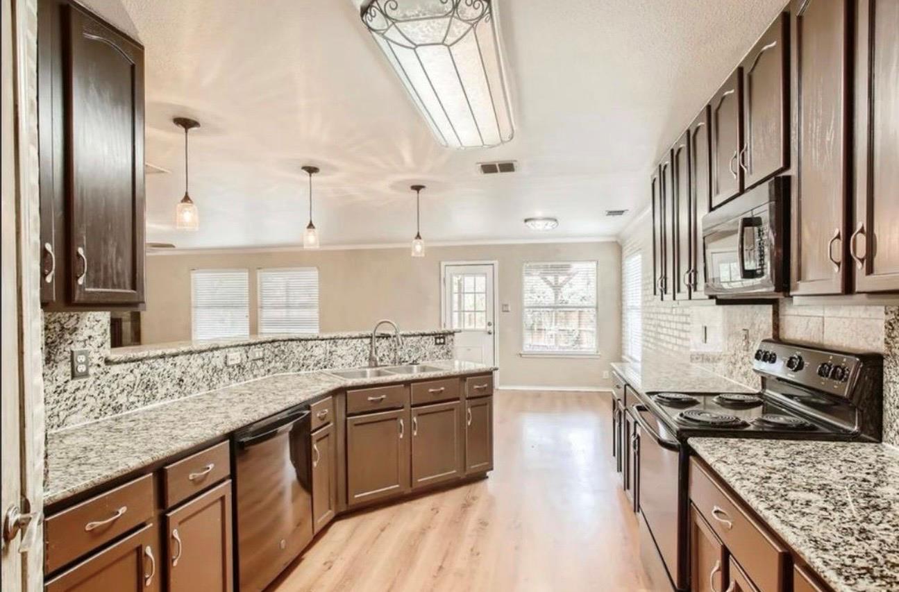 518 Pecos Cir, New Braunfels, TX 78130