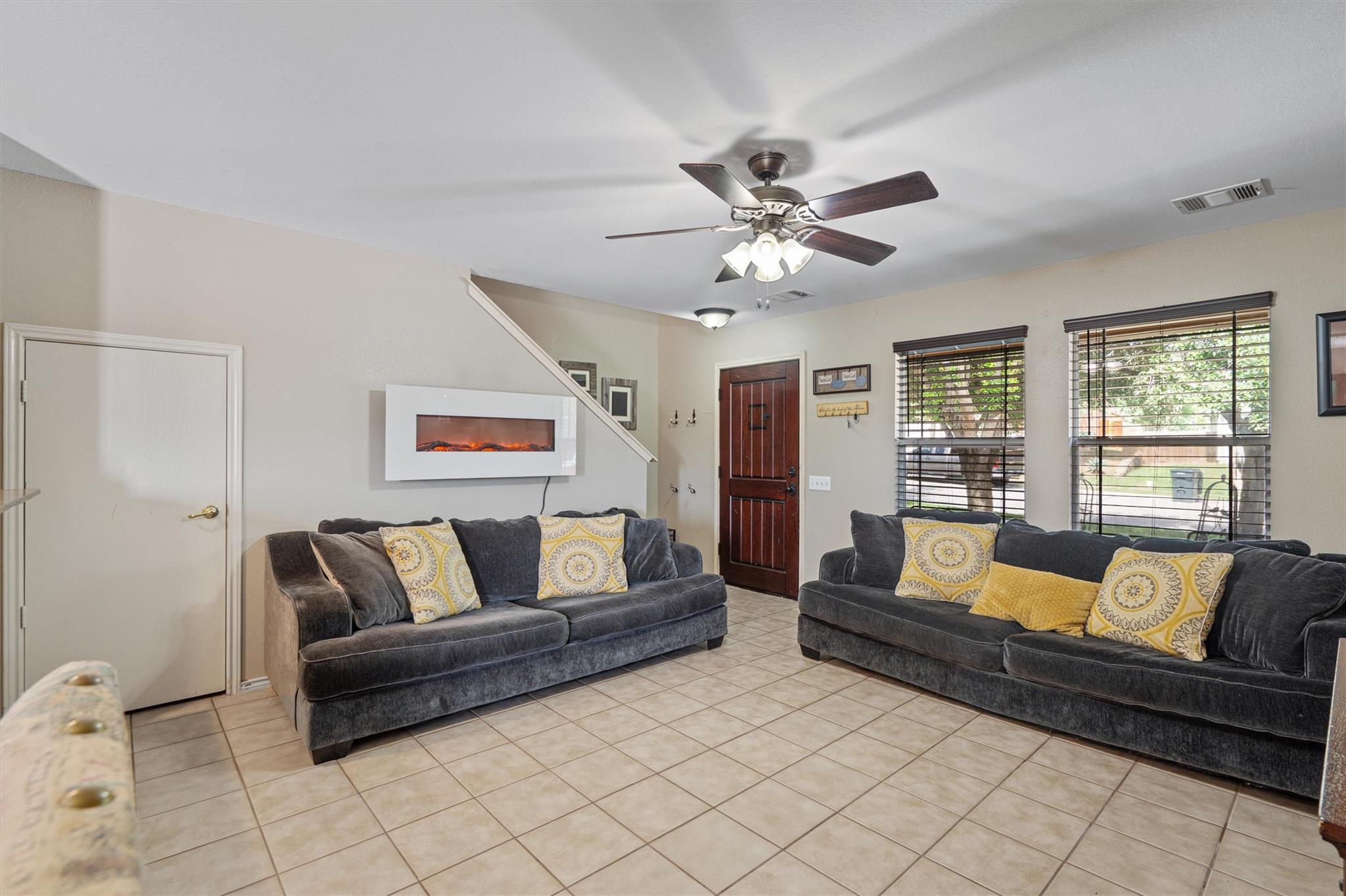 18408 Great Valley Dr, Manor, TX 78653