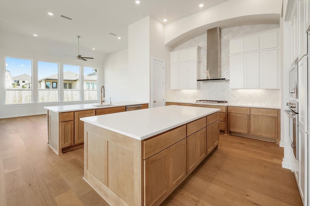 217 Belanger Canyon Dr, Liberty Hill, TX 78642