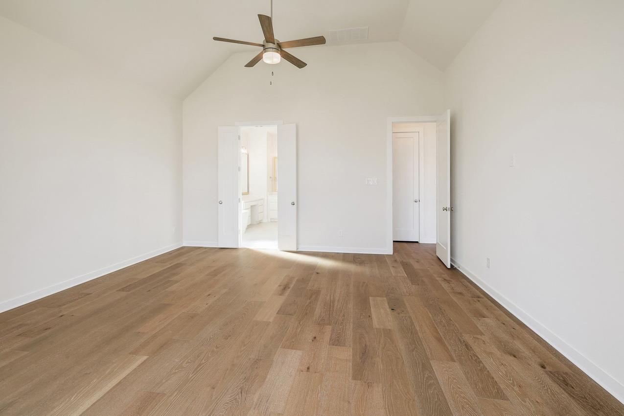 217 Belanger Canyon Dr, Liberty Hill, TX 78642