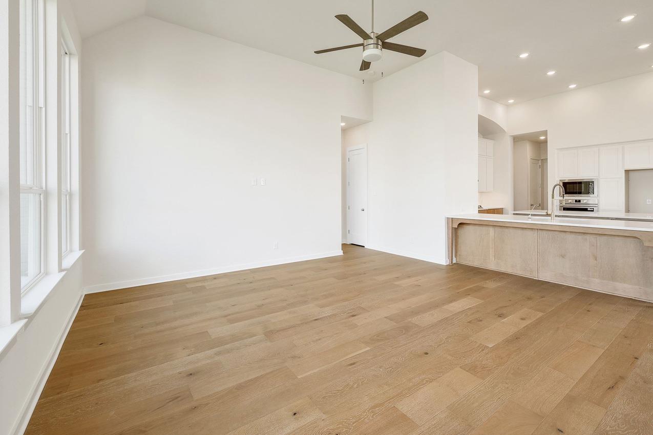 217 Belanger Canyon Dr, Liberty Hill, TX 78642