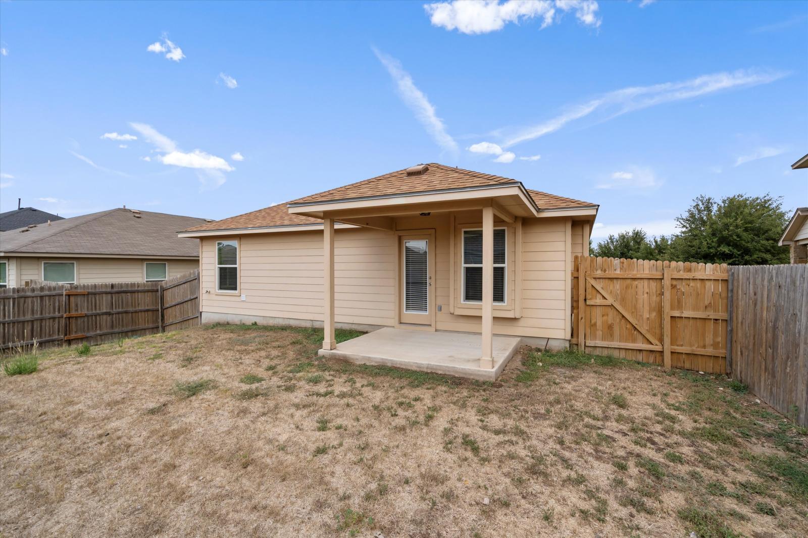 121 Brazoria Trl, San Marcos, TX 78666