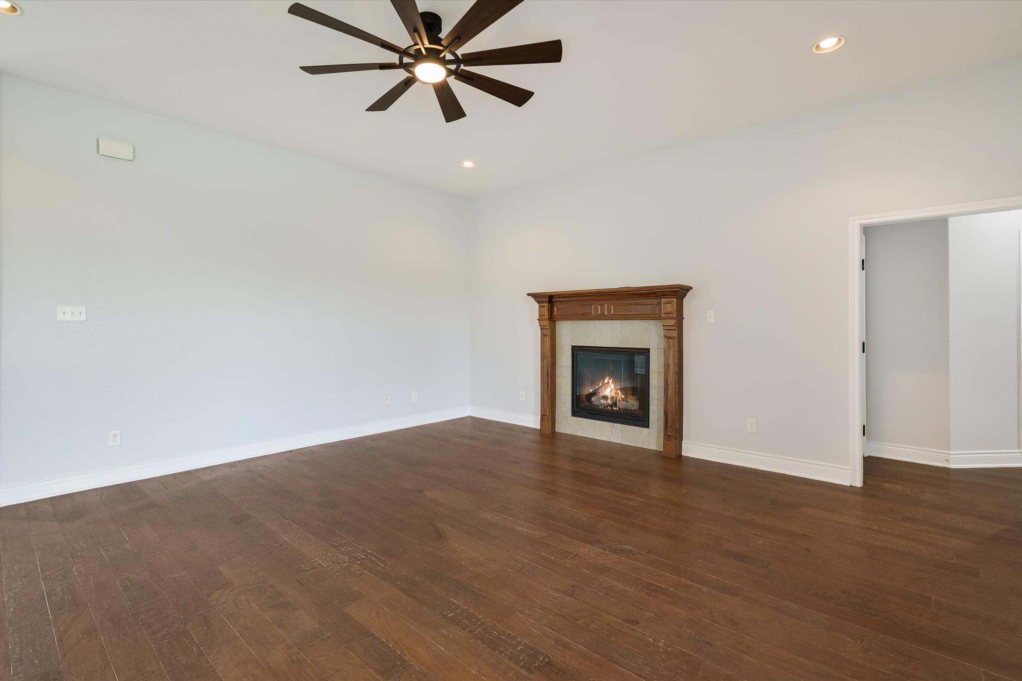 2101 County Road 469, Thrall, TX 76578