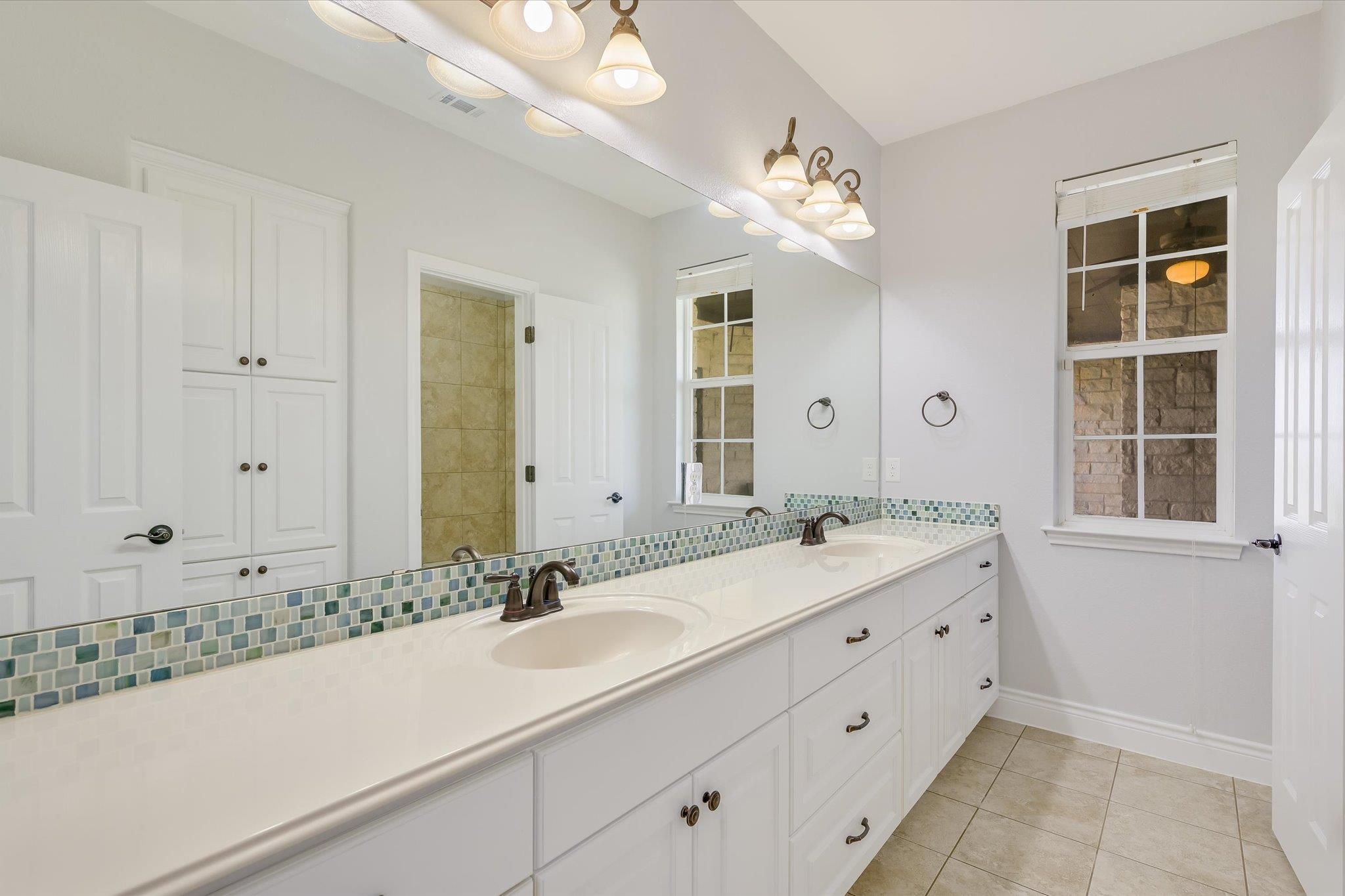 2101 County Road 469, Thrall, TX 76578
