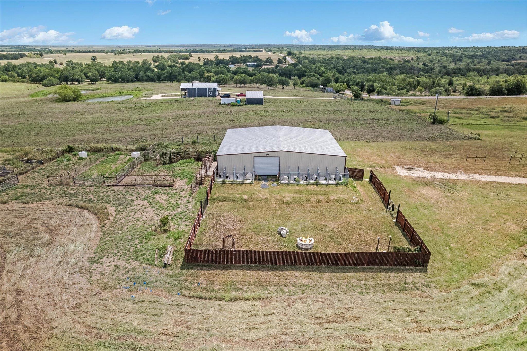 2101 County Road 469, Thrall, TX 76578