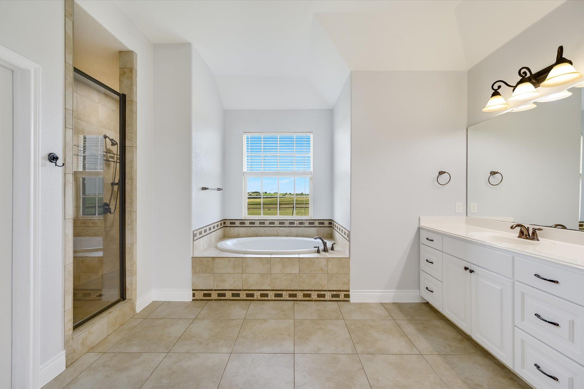 2101 County Road 469, Thrall, TX 76578