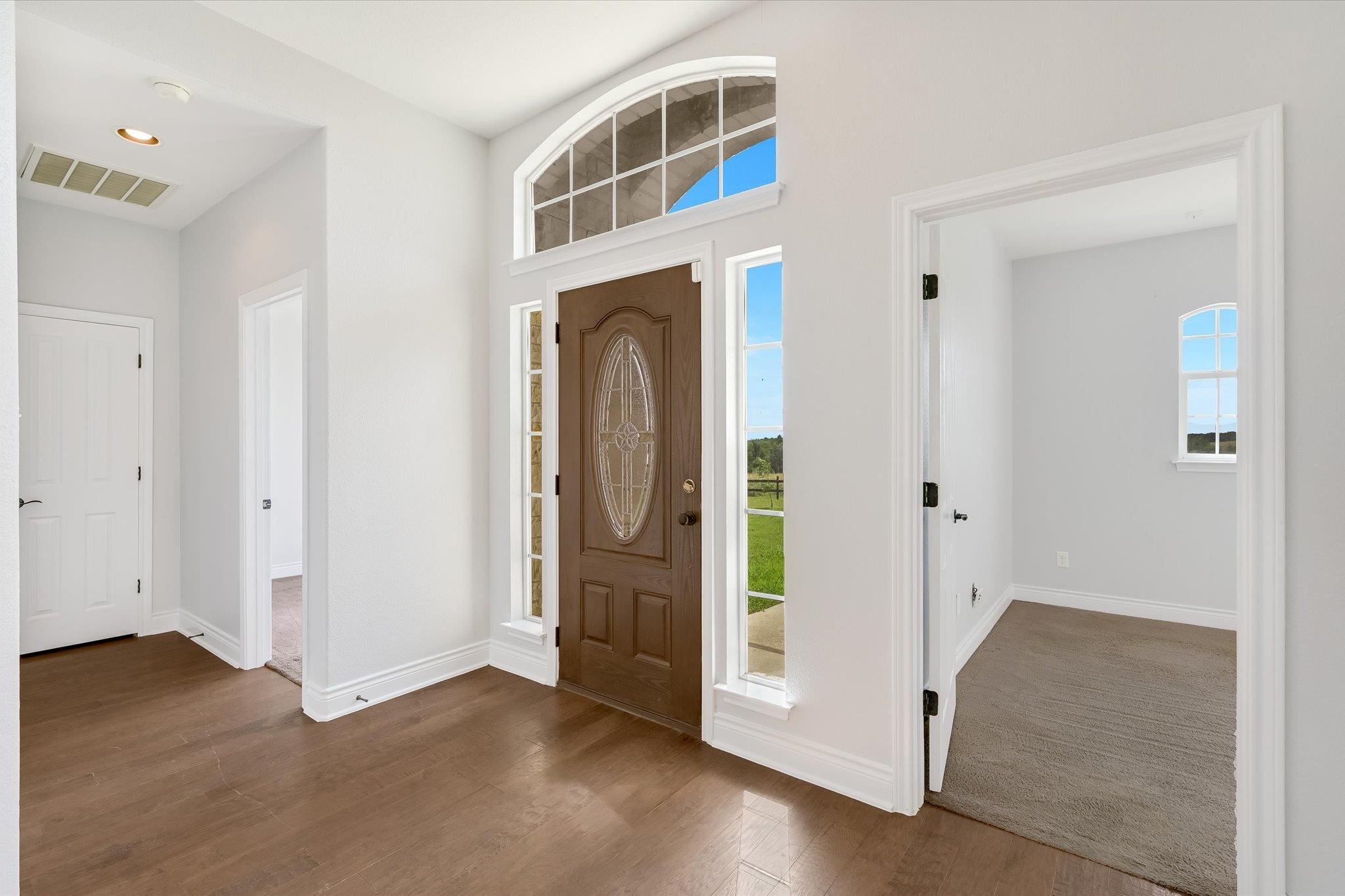 2101 County Road 469, Thrall, TX 76578