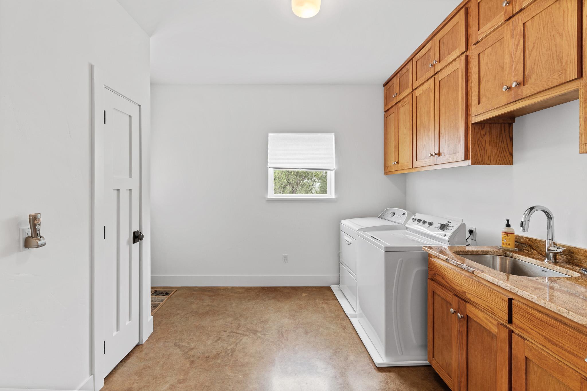 2321 Gentry Creek Rd, Junction, TX 76849