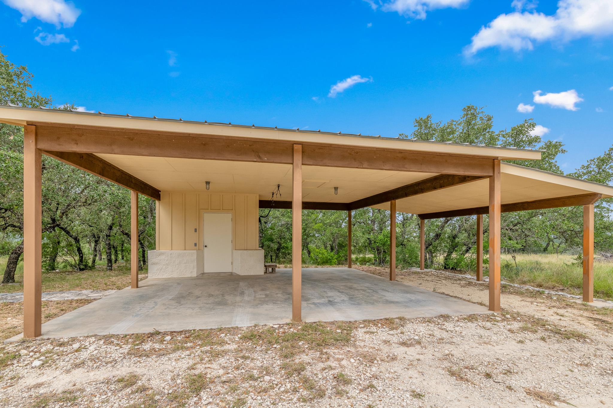 2321 Gentry Creek Rd, Junction, TX 76849