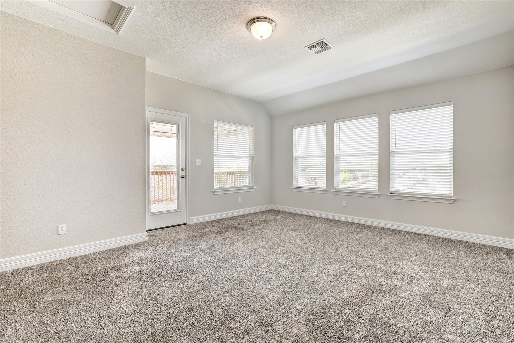 153 High Plains Dr, Georgetown, TX 78628